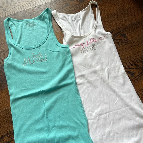 Set if Victoria Secret tank tops. SEXY LITTLE BRIDE/Just married - Picture 6 of 6